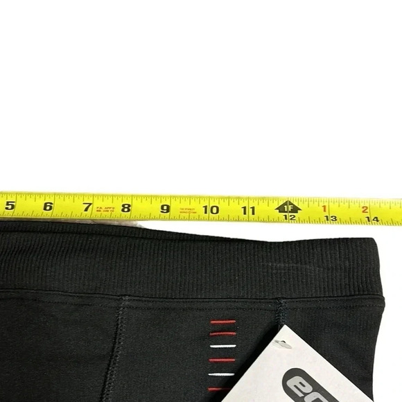 Y2K,vtg,NWT, EC3D compression shorts . Unisex. XL waist 33”-36”.canada made! - Picture 3 of 15